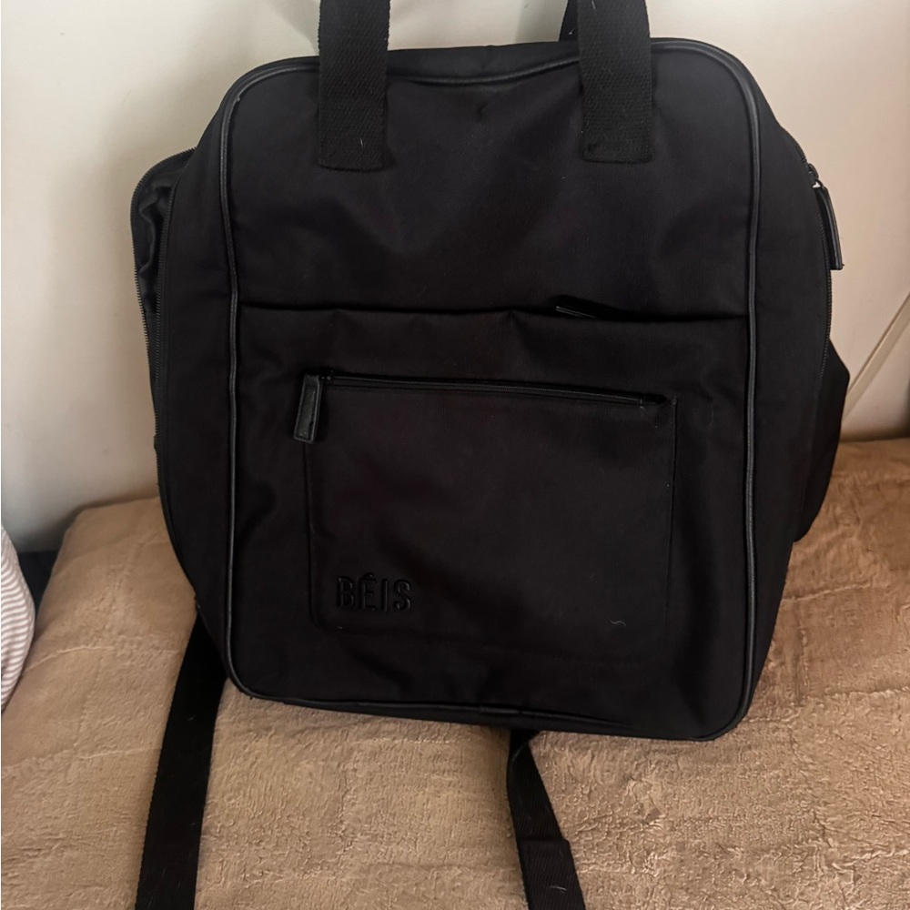 Black Beis Expandable Backpack